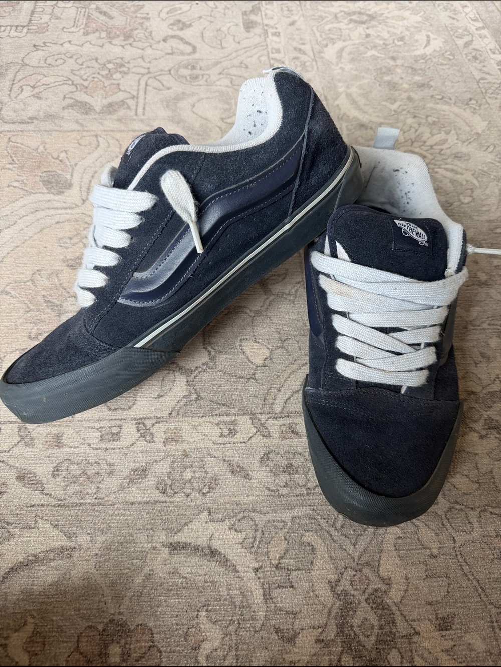 Vans Men’s Navy and White Suede Low-Top Sneakers